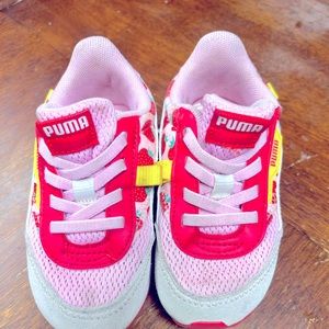 Strawberry Puma toddler shoes